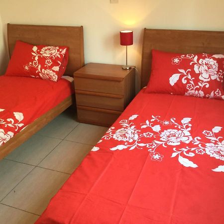Poolside 2 Bedroom Apt, Paphos Riviera, Universal Area Zewnętrze zdjęcie