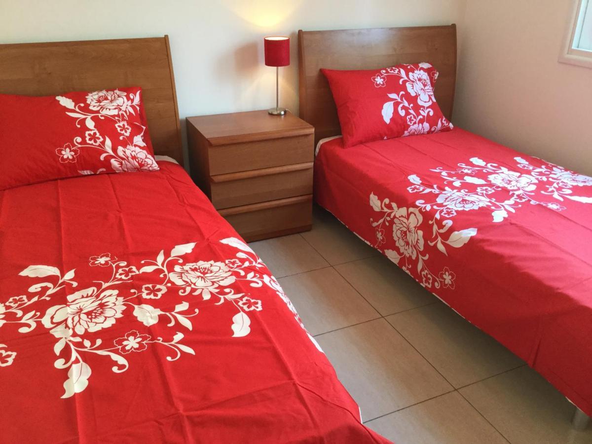 Poolside 2 Bedroom Apt, Paphos Riviera, Universal Area Zewnętrze zdjęcie